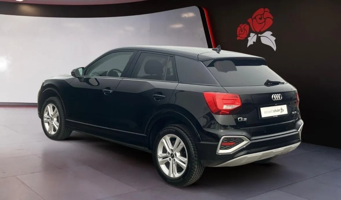 AUDI Q2 30 TDI Admired Image 5