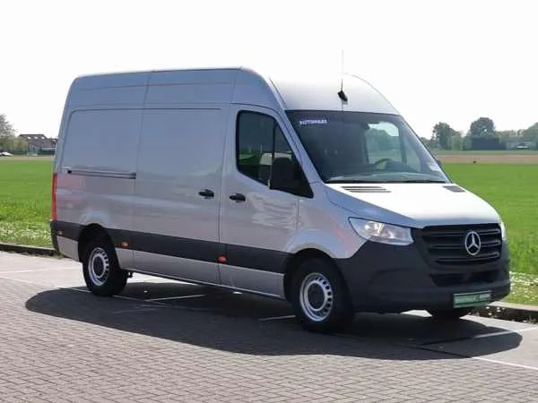 Mercedes-Benz Sprinter 316 L2H2 Distronic AUT Image 4